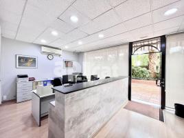 , 146.00 m², 靠近巴士和地铁, Vía Gran Via de les Corts Catalanes, 162