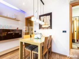 Piso, 83.00 m², cerca de bus y tren