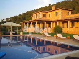 Houses (masia), 971.00 m², near bus and train, almost new