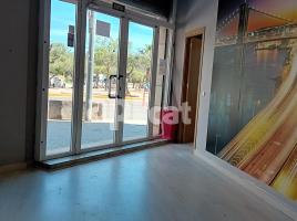 For rent business premises, 86.00 m², near bus and train, almost new, Avenida catalunya