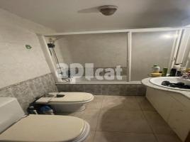 Flat, 92.00 m², near bus and train, Calle MARIA FORTUNY