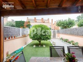 Houses (terraced house), 262.00 m², near bus and train, almost new, Eixample - Can Bogunya
