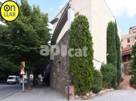 Houses (detached house), 236.00 m², near bus and train, Centro