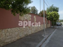 Houses (detached house), 194.00 m², almost new, Travesía Travessia del Sió, 12