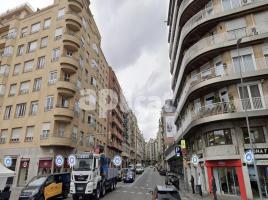 Otro, 1324.00 m², close to bus and metro, Calle de Balmes