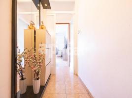 Piso, 87.00 m², cerca de bus y tren, Calle de Manuel Galadies