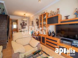  (unifamiliar adossada), 204 m², fast neu, Zona