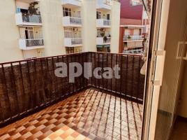 Flat, 95.00 m², Calle d'Hondures