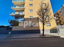 Piso, 91.00 m², seminuevo, Calle de Beatriu de Queralt