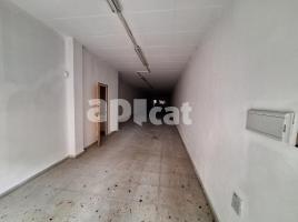 Local comercial, 220.00 m², Avenida Raval del Carme