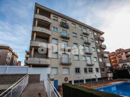 Pis, 70.00 m², près de bus et de train, presque neuf, Platja Calafell