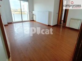 Pis, 81.00 m², près de bus et de train, Gràcia