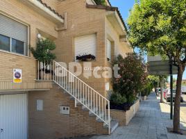  (unifamiliar adossada), 280.00 m², حافلة قرب والقطار, جديد تقريبا, Torrefarrera