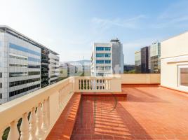 Àtic, 330.00 m², حافلة قرب والقطار, Calle de Gandesa