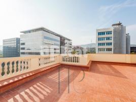 Àtic, 330.00 m², على مقربة من الحافلات والمترو, Calle de Gandesa