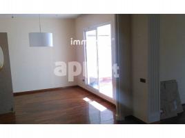 Àtic, 141 m², Zona