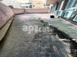 Business premises, 110.00 m², near bus and train, Avenida Colrts Catalanes