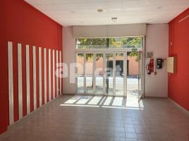 Local comercial, 154.00 m², seminou