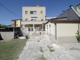 Casa (xalet / torre), 337.00 m²