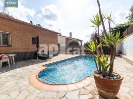 Casa (xalet / torre), 257.00 m², seminou, Calle MATADEPERA, 22