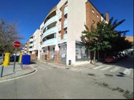 Local comercial, 420.00 m², Carretera Nova