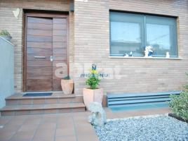 Casa (xalet / torre), 266.00 m², prop de bus i tren, Calle Major