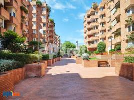 Pis, 57.00 m², prop de bus i tren, Paseo de Manuel Girona