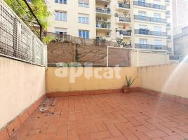 Pis, 132.00 m², prop de bus i tren, Calle de Teodora Lamadrid