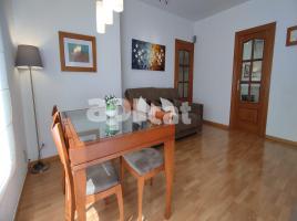 Apartament, 110.00 m², prop de bus i tren