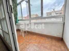 Pis, 96.00 m², prop de bus i tren, Calle de Salamanca