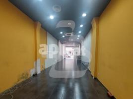 Lloguer local comercial, 180.00 m², Calle de Casanova