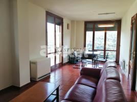 Flat, 92.00 m², almost new