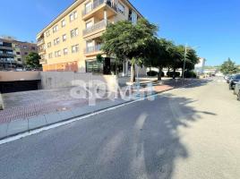 Plaza de aparcamiento, 30.00 m², seminuevo