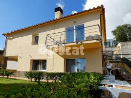 Casa (unifamiliar adosada), 212 m², seminuevo, Zona