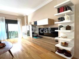 Piso, 65.00 m², cerca de bus y tren