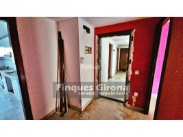 Flat, 85.00 m²