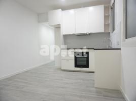 Piso, 62.00 m², cerca de bus y tren, Calle de Roc Boronat