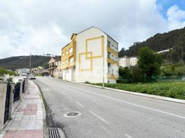 Houses (villa / tower), 590.00 m², almost new, Calle do Cancelo