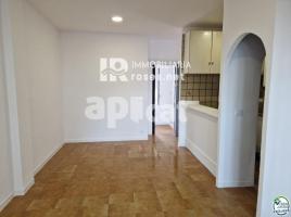 Apartament, 51 m², Zona