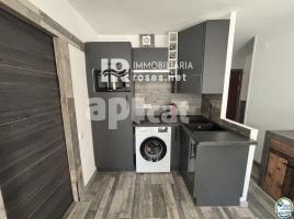 Apartament, 48 m², Zona