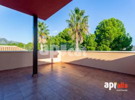 Ático, 110.00 m², seminuevo, Calle de Mont-Roig de Sió