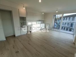 Piso, 80.00 m², nuevo, Calle d'Esteve Castellà i Lloveras