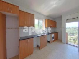 Houses (villa / tower), 262.00 m², almost new