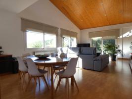 Detached house, 460.00 m², almost new