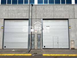 Nau industrial, 900.00 m², seminou