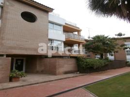 Alquiler piso, 127.00 m², cerca de bus y tren