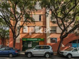 Business premises, 219.00 m², Calle Mas de l'Abelló