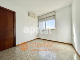 Piso, 60.00 m², cerca de bus y tren