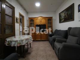 Casa (unifamiliar aislada), 66.00 m², cerca de bus y tren