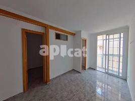 Flat, 62.00 m², near bus and train